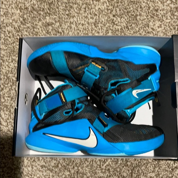 lebron soldier 9 blue